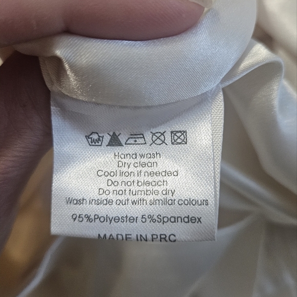 MESHKI Diamanté Satin Mini Skirt In Ivory. Size Small NWT - Picture 6 of 11